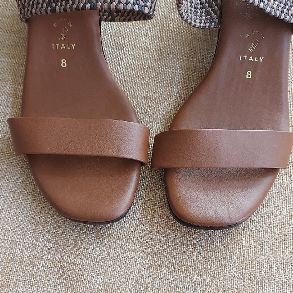 Italian Shoemakers Brown Woven Sandals - Picture 4 of 5